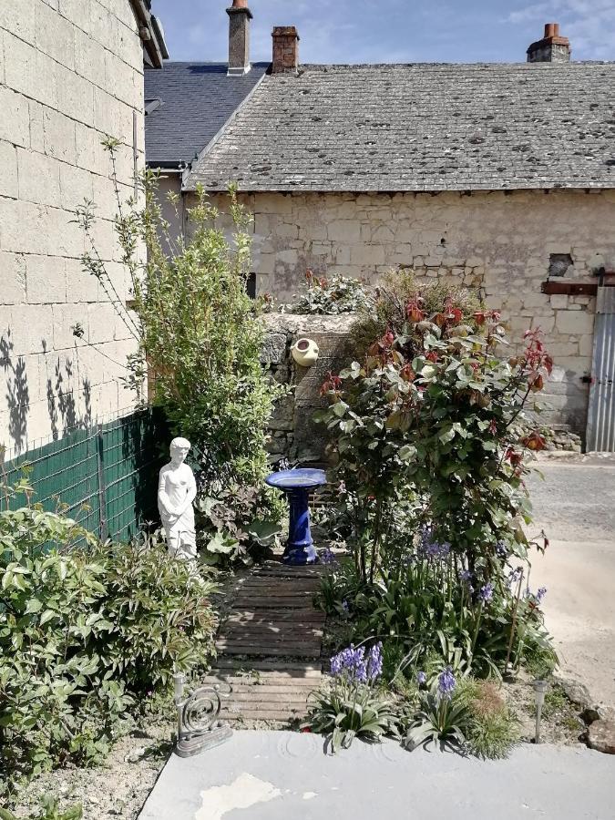 Les Ecuries Des Princesses Fontevraud L'Abbaye Buitenkant foto
